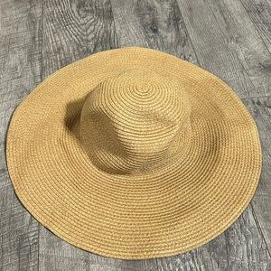 Old Navy beach hat size S-M